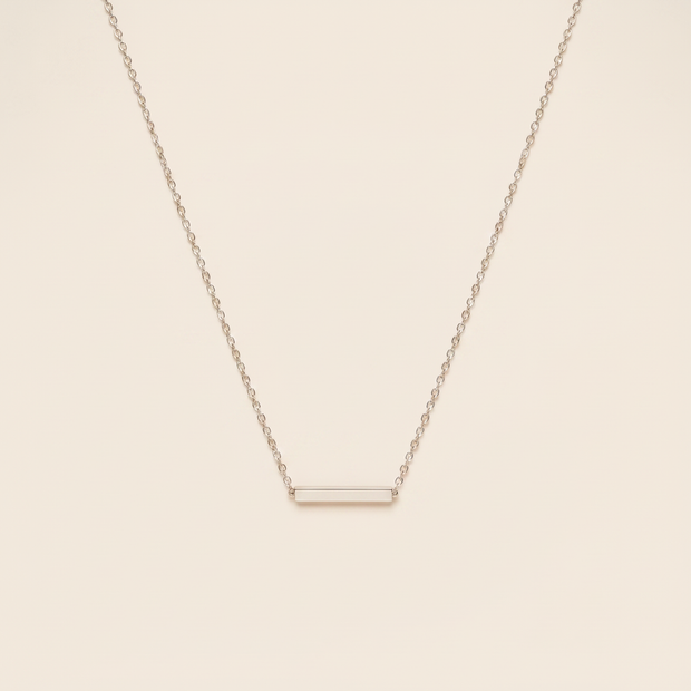 Hvar Pendant Necklace hero