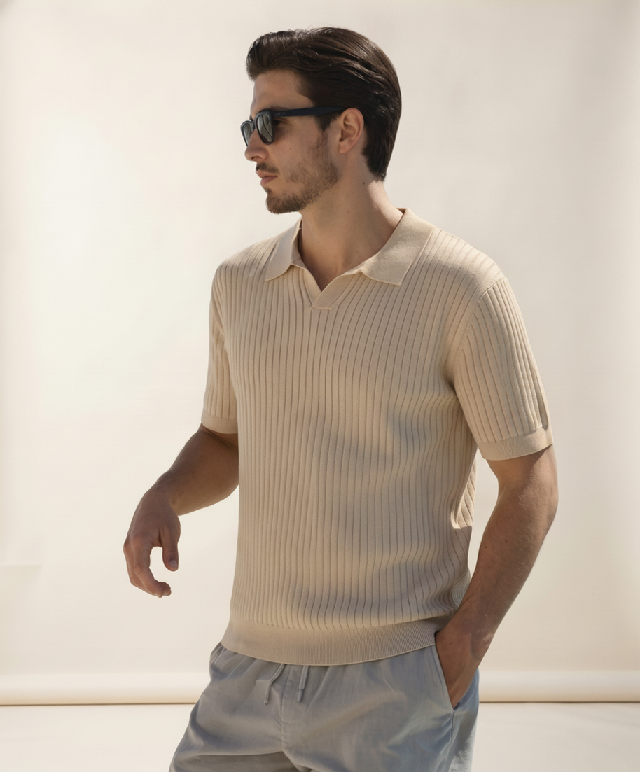 Looksmaxxing Amalfi ribbed knit polo shirt in beige, product photo