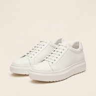 Looksmaxxing Cefalu platform trainers, three-quarter view