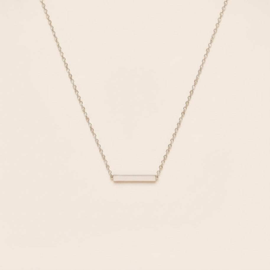 Close-up detail of the Looksmaxxing Hvar pendant necklace